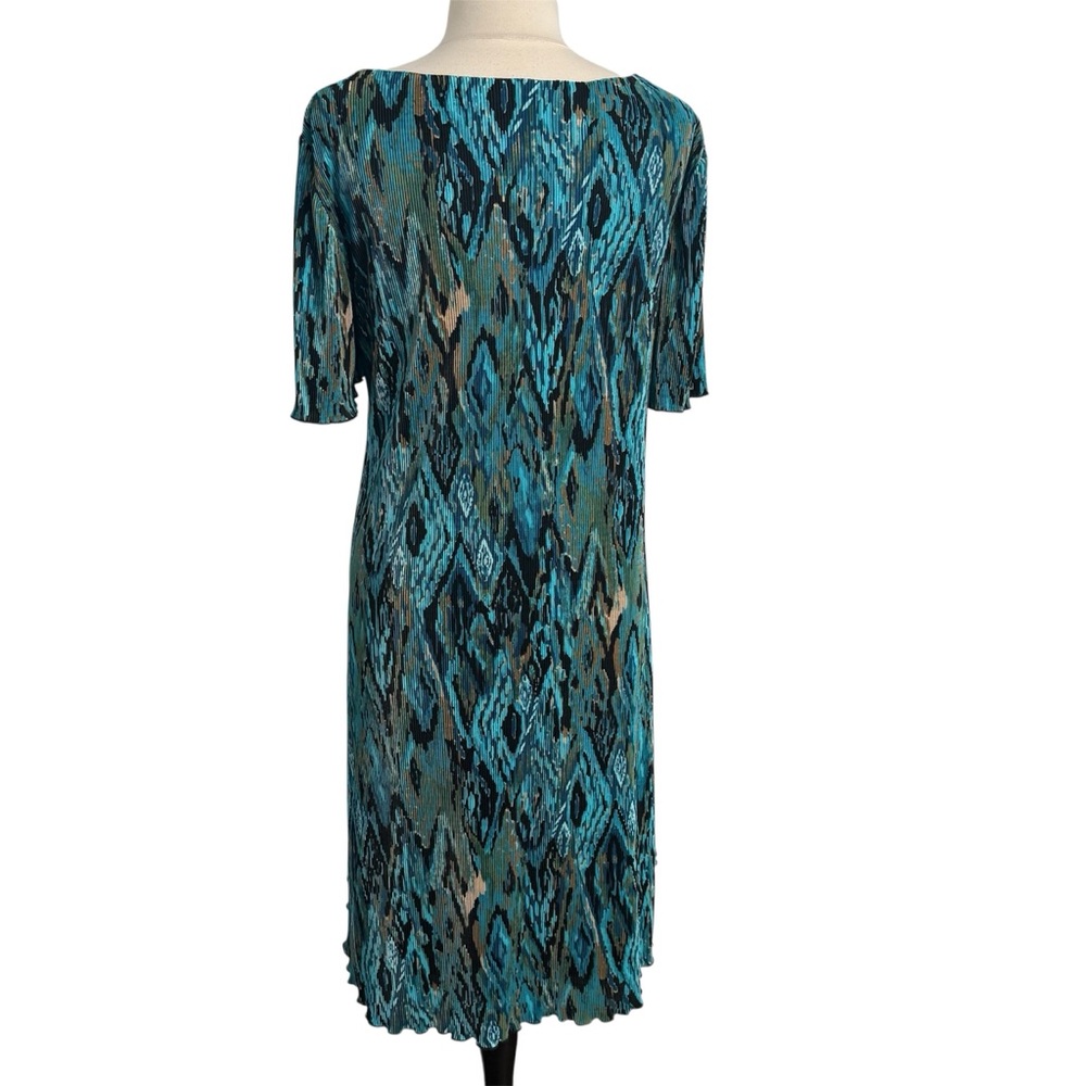 Connected Apparel Floral Crinkle Tiered Pleated Sheath Dress, Teal, Size 20W - Picture 8 of 9
